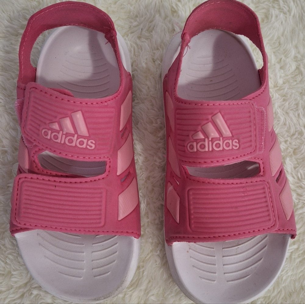 Adidas Kids Bright Pink Sandals Size 12.